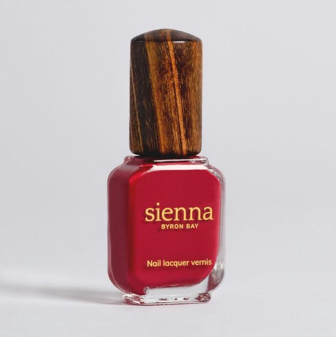 SIENNA BYRON BAY - Heart Nail Polish